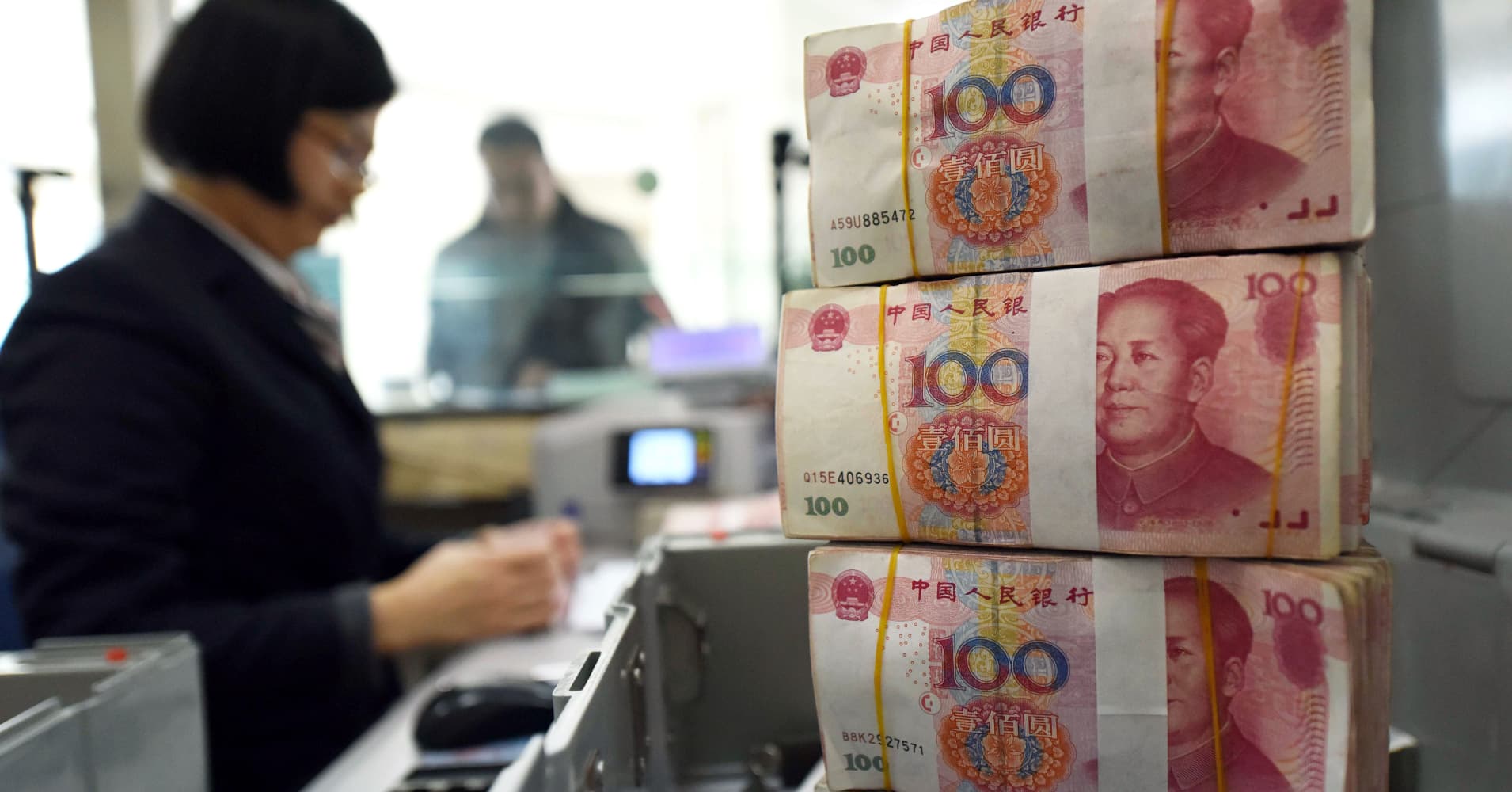 China has its currency to use as a weapon in trade war with Trump