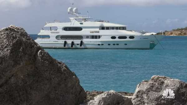 The Filthy Rich Guide: How to Park a Super-Yacht