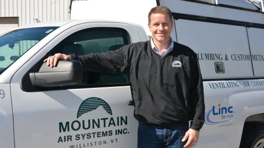 By aligning with Linc Service, Liam O’Farrell was able to grow his HVAC company into a thriving $5-million-a-year business.