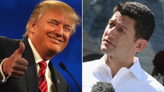 Republican presidential candidate Donald Trump (l) and Speaker of the House Paul Ryan (r).