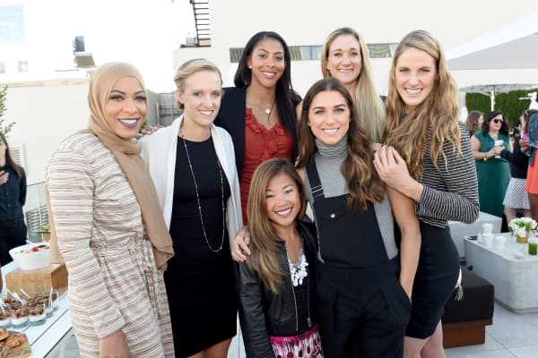 L-R) Olympic athlete Ibtihaj Muhammad, Olympic swimmer Dana Vollmer, WNBA player Candace Parker, Paralympian Scout Bassett, US womens soccer player Alex Morgan, Olympic beach volleyball player Kerri Walsh Jennings and Olympic swimmer Missy Franklin.