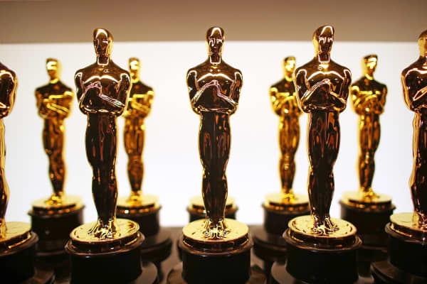 A view of oscar statuettes backstage during the 89th Annual Academy Awards.