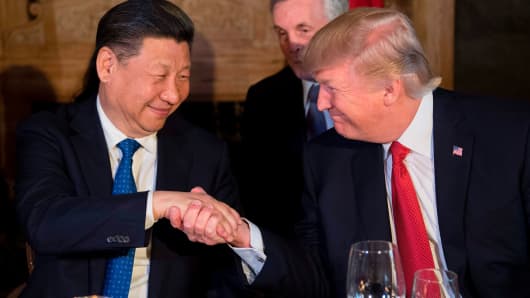 President Donald Trump and Chinese President Xi Jinping during dinner at in West Palm Beach, Florida, on April 6, 2017.