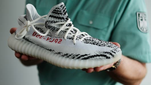 Adidas Yeezy collectors, sneakerheads are turning to bots