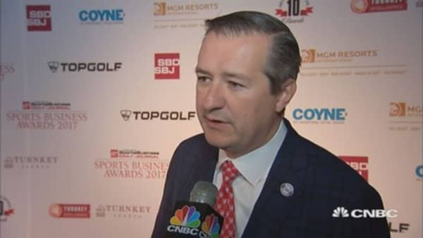 Chicago Cubs owner Tom Ricketts talks stadium security after Manchester
