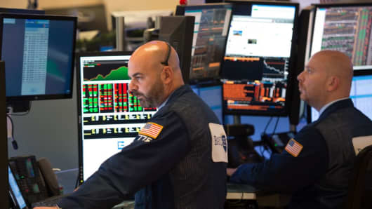 Traders work on the floor of the New York Stock Exchange on June 8, 2017 in New York.