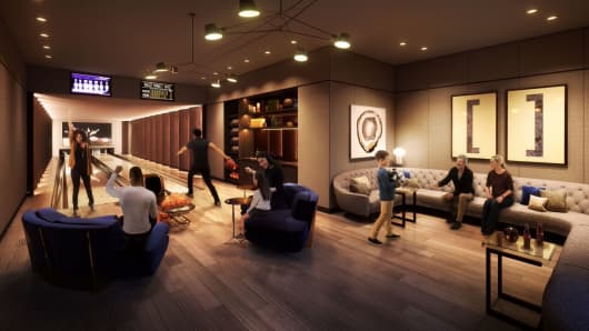 Two-lane Bowling alley and lounge at One Manhattan Square's sports club