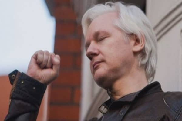 Julian Assange thanks the US government for 50,000% return 