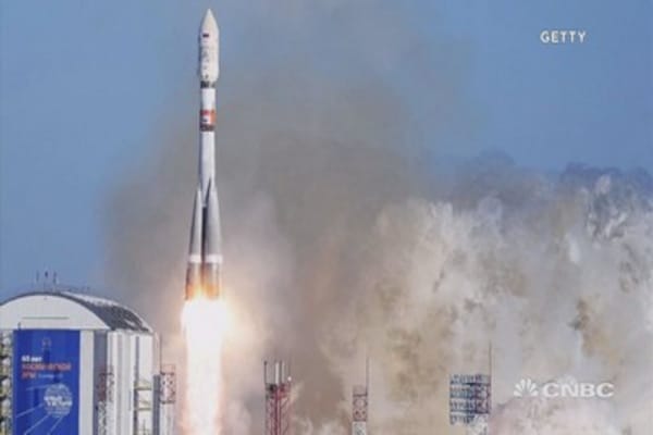 Russia and China developing 'destructive' space weapons