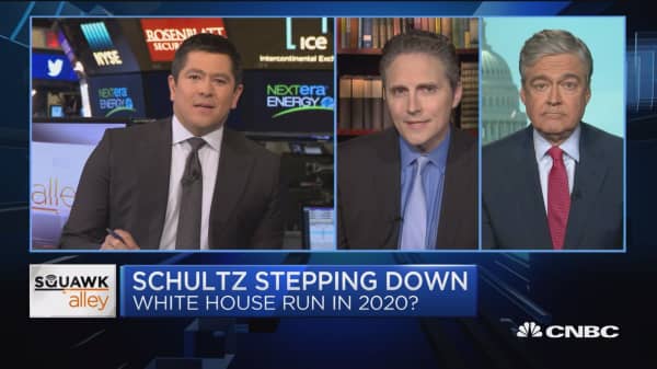 Will Howard Schultz run for president? Experts weigh in