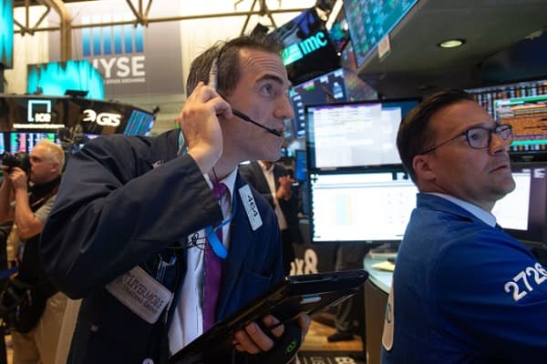 Stocks close lower on trade concerns