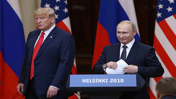 Week in Review: Trump Meets with Putin, goes after Fed