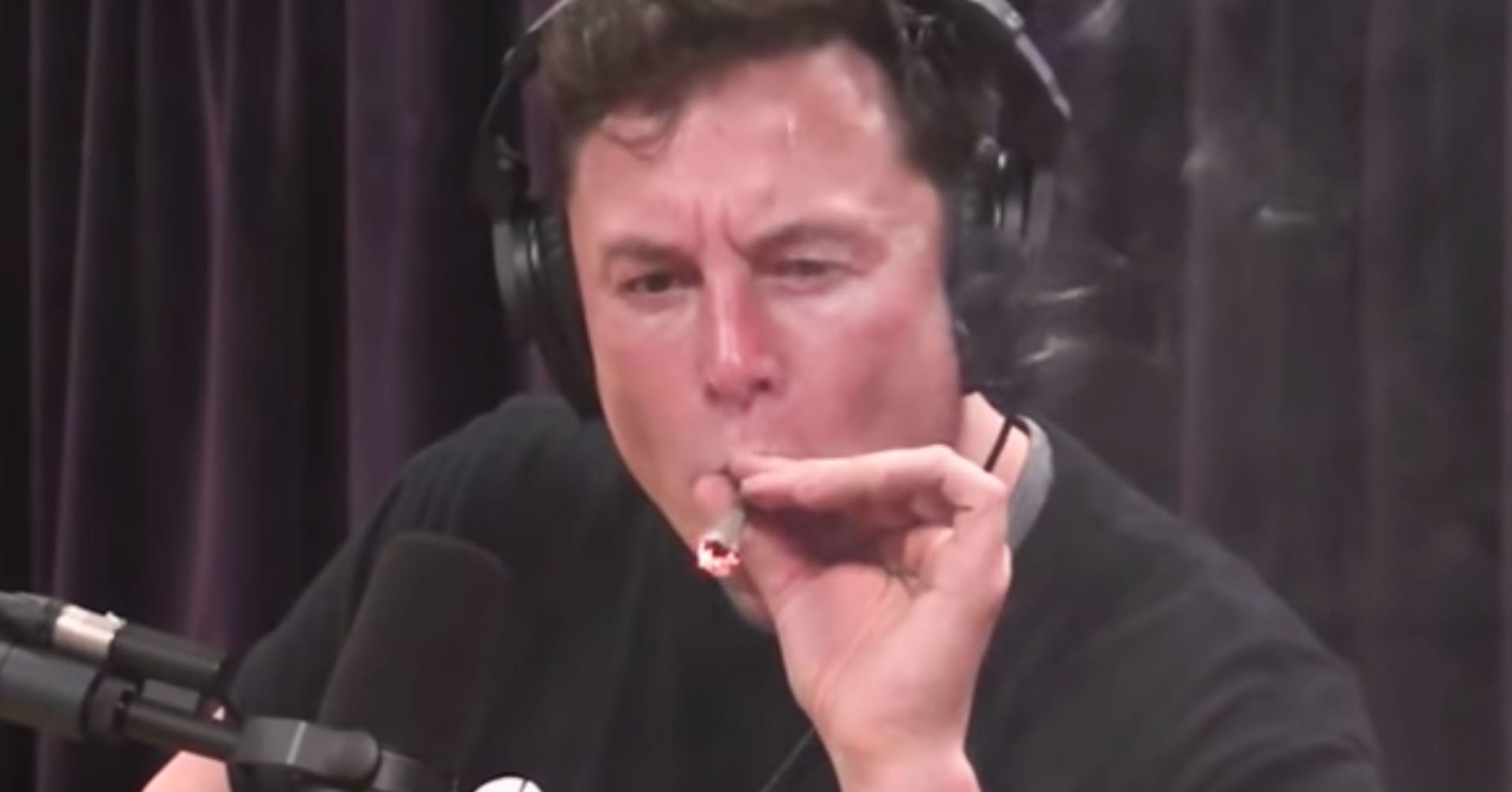 Elon Musk may have violated Tesla conduct policy by smoking weed1910 x 1000