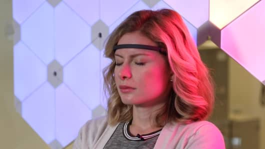 CNBC's Christina Farr meditates with the help of Muse 2.