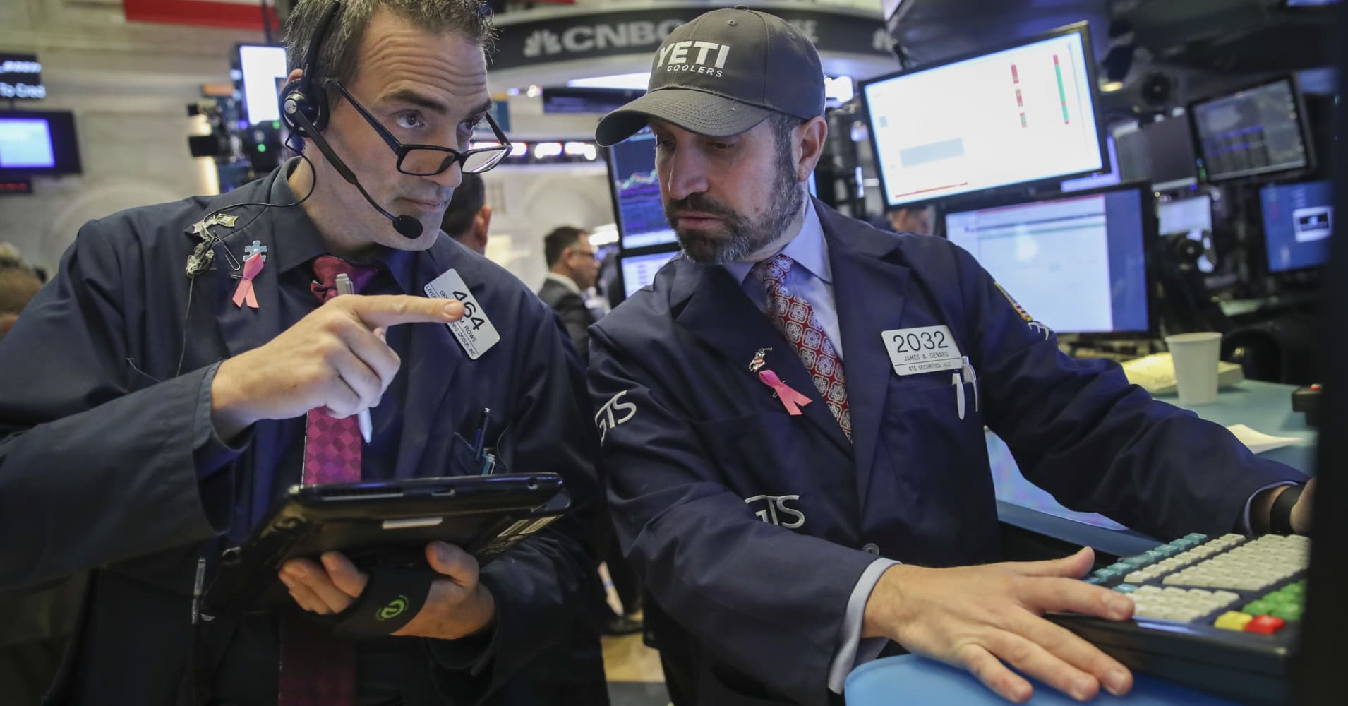 US stock futures under pressure as trade war concerns resurface