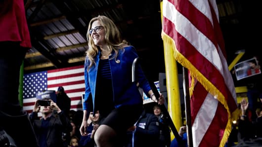 State Senator Jennifer Wexton, a Democrat from Virginia and U.S. Representative candidate, greets attendees during a campaign rally in Manassas, Virginia, U.S., on Sunday, Nov. 4, 2018. 