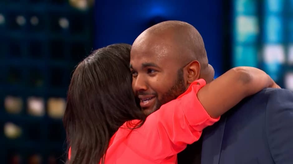 This guy's mom won $5 on Deal or No Deal — he tries to redeem her 13 years later