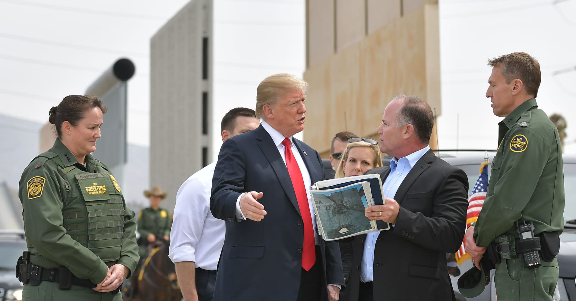 How long will it take to build the border wall? Years longer than Trump claims, experts say