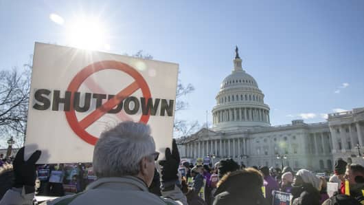 Demonstrators rally against a partial government shutdown at a protest hosted by the National Air Traffic Controllers Association (NATCA) on Capitol Hill in Washington, D.C., U.S., on Thursday, Jan. 10, 2019.