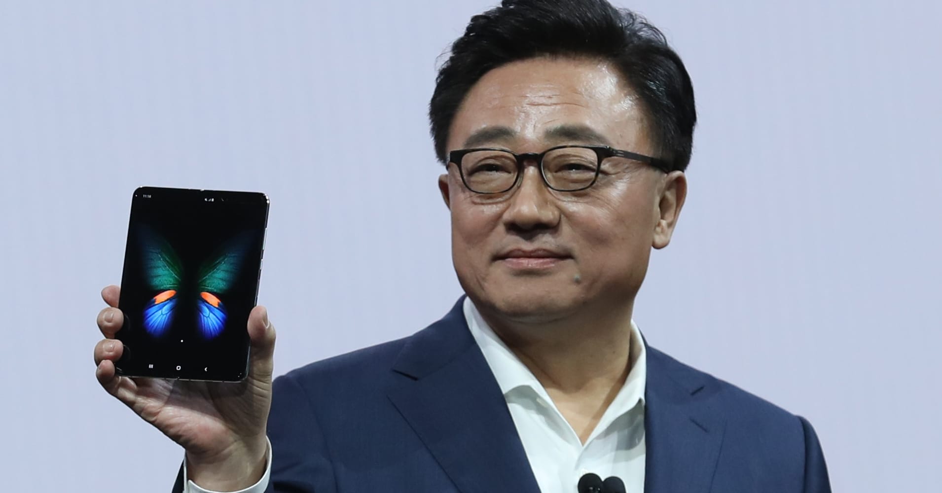 Samsung's foldable smartphone is a 'game-changer' — but it won't be a profit-maker yet, analyst says