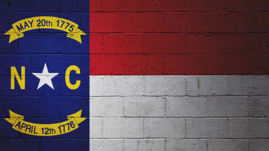 North Carolina state flag painted on a wall